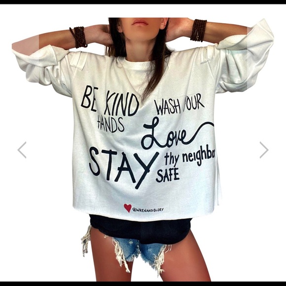 WREN & GLORY “Love thy Neighbor” Sweatshirt ❤️ - Picture 1 of 3